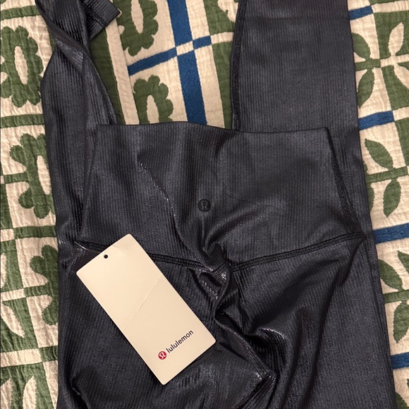 lululemon athletica Metallic BlackLeggings - Picture 4 of 5